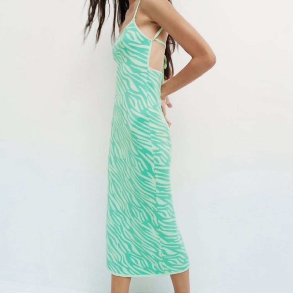 Zara - Picture 3 of 4